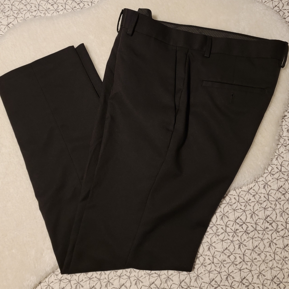 Reaction Kenneth Cole Black Dress Slacks 34x32